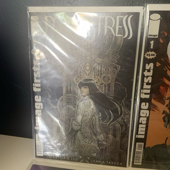 The Walking Dead Comic Book Lot Outcast Saga Returning Wicked Montress Agent - Picture 5 of 11